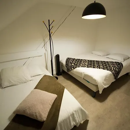 Big Mama With Mobile Aircon, Free Parking 아파트 *